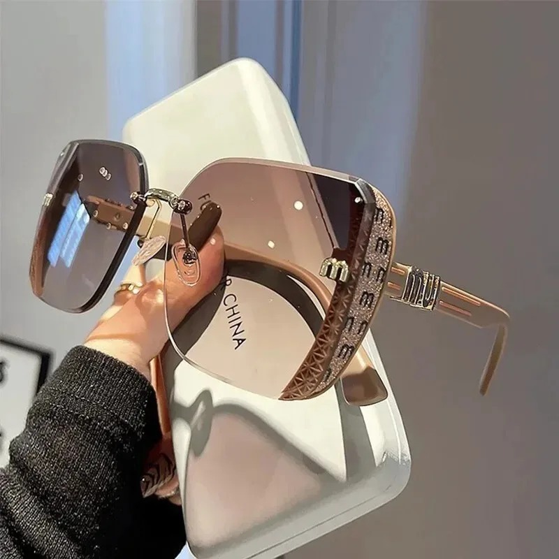 Women'S Accessories Designer - نظارات شمسية نسائية بتصميم حافة مقطوعة،