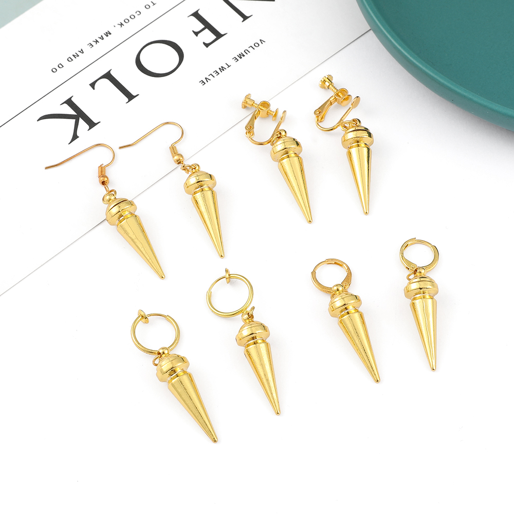 Women'S Ear Accessories - أقراط أنيمي عصرية ذهبية اللون بتصميم