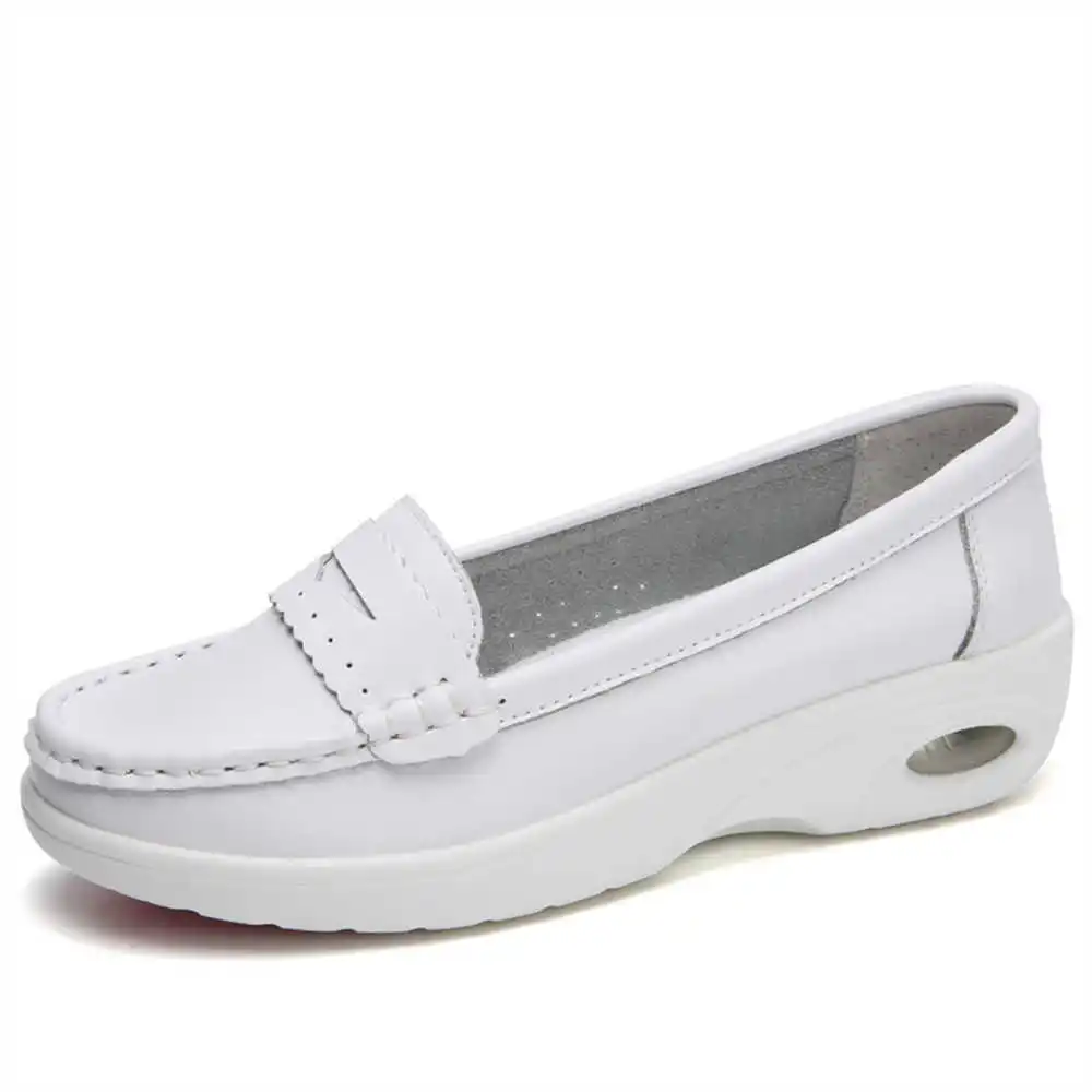 سميكة وحيد الانزلاق على المدرب - مراجعة Women'S Accessories Famous Footwear وسعره
