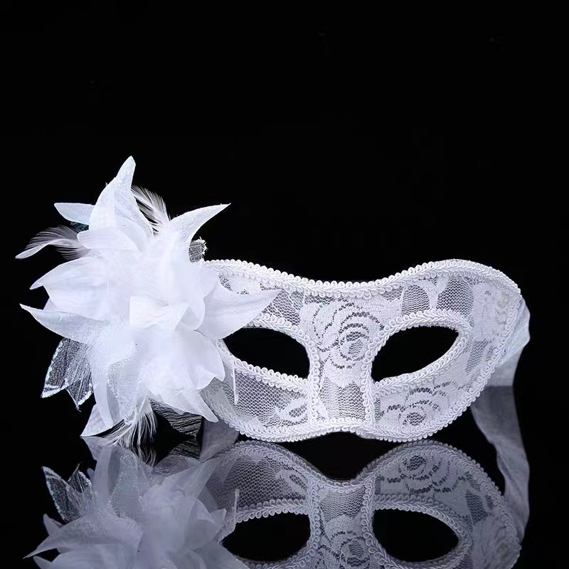 قناع مكياج فاخر بتصميم زهور، إ - مراجعة Women'S Accessories Designer وسعره