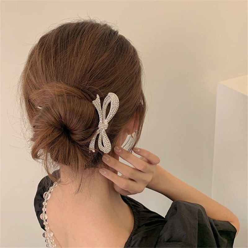 دبابيس شعر أنيقة للنساء على شك - مراجعة Women'S Accessories Designer وسعره
