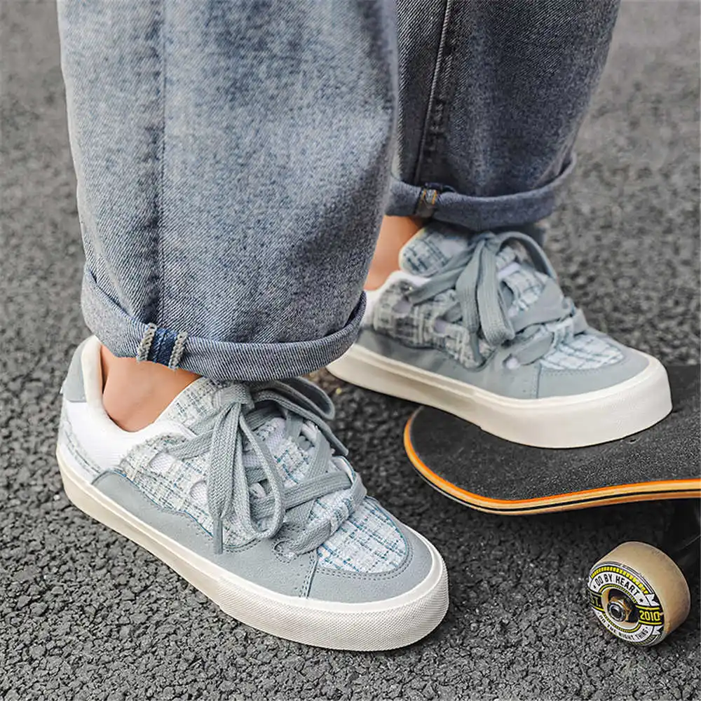 مع جلد الهيب هوب أحذية المدرسة - مراجعة Women'S Accessories Famous Footwear وسعره